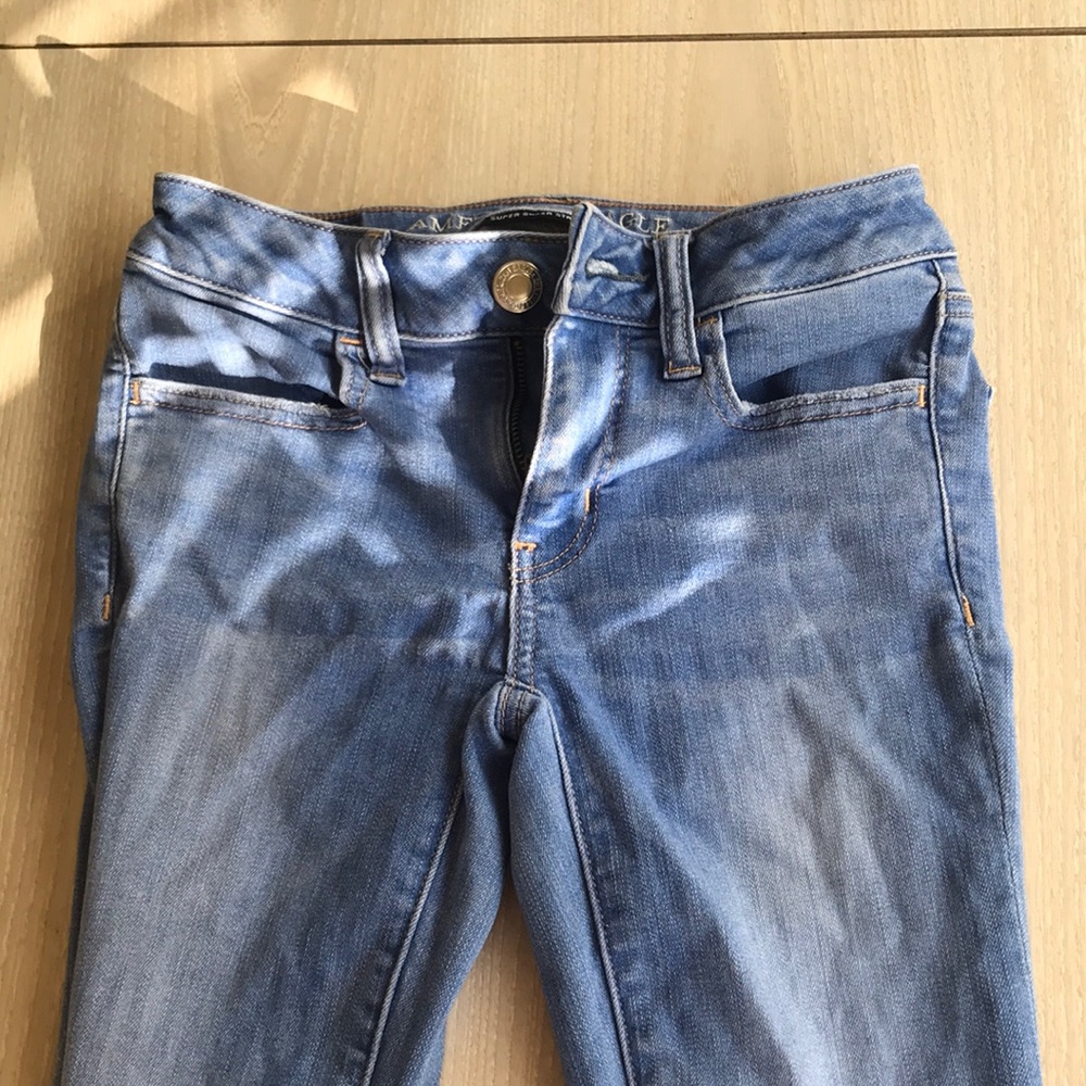 American Eagle mid rise skinny jeans